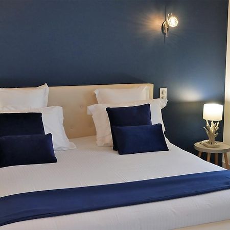 Bellaforme Suites&Spa Champcevinel Экстерьер фото